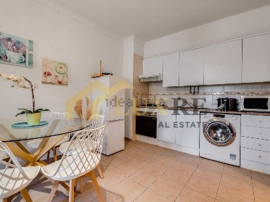Apartamento T1 à venda na Rua Vista Mar