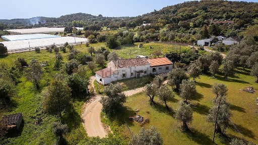 Quinta à venda em Nossa Senhora da Vila