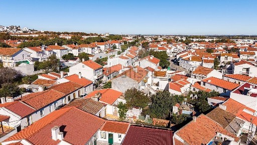 Évora