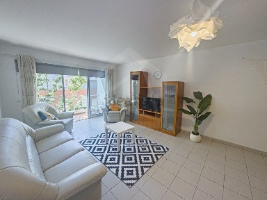 Apartamento T3 à venda na Rua do Oceano Atlântico