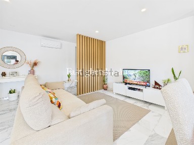 Apartamento T2 à venda na Rua Orlando Ribeiro
