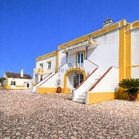 Moradia independente à venda em Arcos