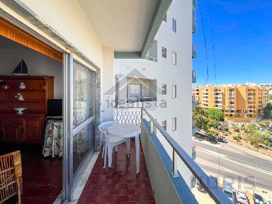 Apartamento T1 à venda na Rua Engenheiro Francisco Bívar, 1