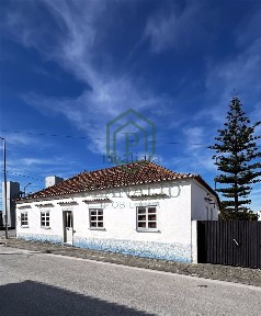 Moradia independente à venda em Vendas Novas