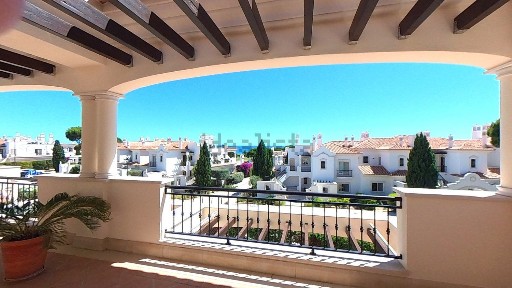 Penthouse à venda na Avenida da Praia s/n