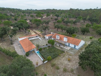 Quinta à venda na Estrada Sem Nome