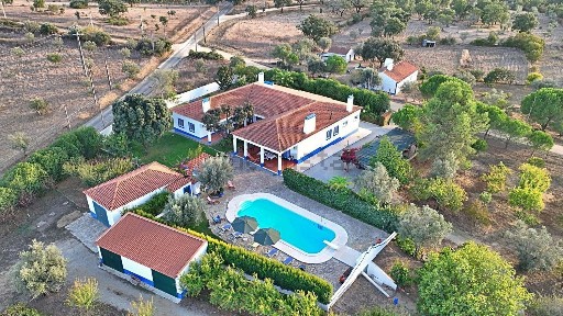 Nossa Senhora da Vila, Courela da Casa Nova