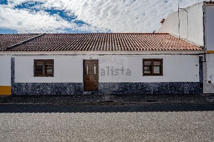 Viana do Alentejo, Rua Jose de Sousa Cabral