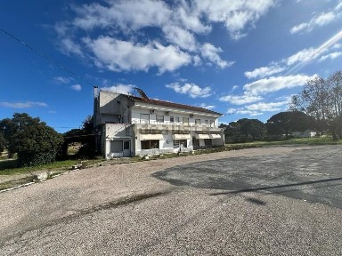 Herdade à venda em Ic10