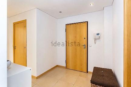 Apartamento T3 à venda no Beco Governador Abdallad