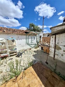 Moradia independente à venda em Vendas Novas