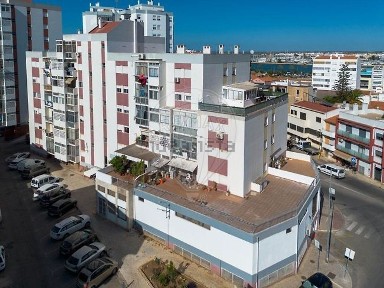 Apartamento T3 à venda na Rua do Impasse à Rua do Poeta António Aleixo