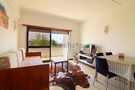 Apartamento T1 à venda na Rua da Correeira, 215