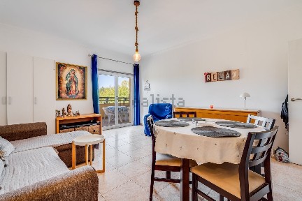 Apartamento T2 à venda na Rua do Alto do Pacheco, 5
