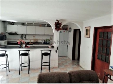 Moradia independente à venda em Santa Maria e Santo André