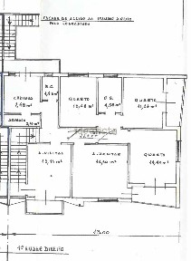 Andar de moradia à venda na Avenida Arquitectos Arrudas, 438