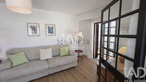 Apartamento T2 à venda na Baixa