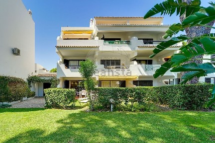 Apartamento T1 à venda na Rua do Pombo Correio