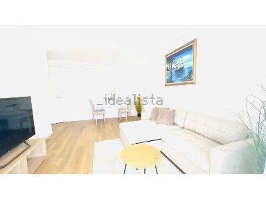 Apartamento T2 à venda na Avenida Doutor Bernardino da Silva, 5