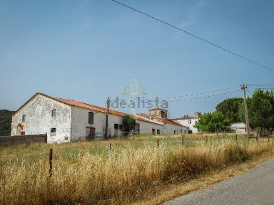 Herdade à venda em Santiago do Escoural
