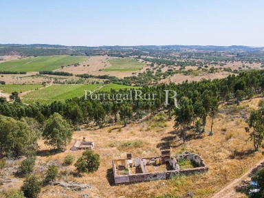 Herdade à venda em Santa Maria e Santo André