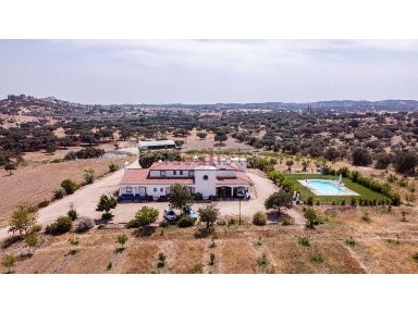Quinta à venda em São Pedro Terena