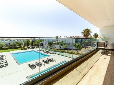 Apartamento T2 à venda em Correeira