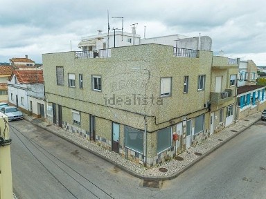 Apartamento T0 à venda na Boavista