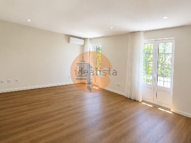 Apartamento T3 à venda em Vila Real de Santo António
