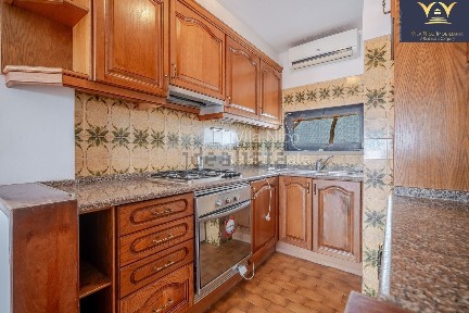 Apartamento T2 à venda na Rua Ricardo Reis s/n