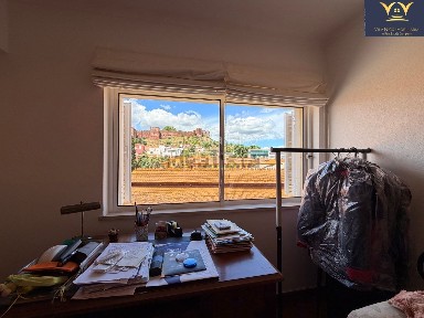 Apartamento T2 à venda na Rua da Horta da Cruz de Portugal, 27