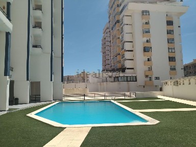 Apartamento T1 à venda na Avenida General Humberto Delgado, 6