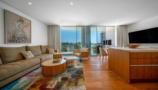Apartamento T3 à venda em Canais do Golfe - Sector 5