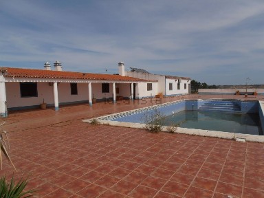 Herdade à venda em Alqueva