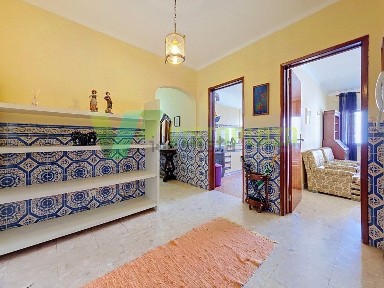 Apartamento T2 à venda na Rua Engenheiro José Campos Coroa