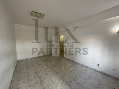 Apartamento T2 à venda na Rua Doutor Arnaldo Cardoso Vilhena