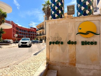 Albufeira e Olhos de Água, Albufeira, Bairro Praia da Oura - Areias de S. João, Rua da Pedra dos Bicos s/n