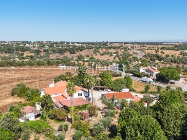 Quinta à venda em Nossa Senhora do Bispo