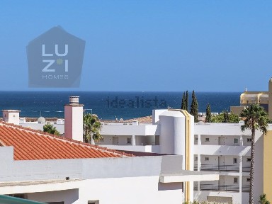 Apartamento T3 à venda na Rua da Galé