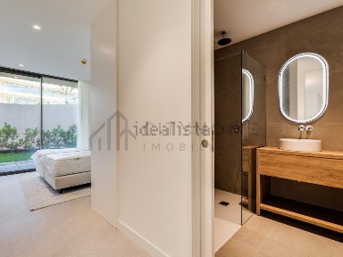 Apartamento T2 à venda na Rua Clube Golfmar