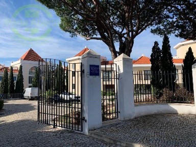Apartamento T2 à venda na Rua da Torre d'Água