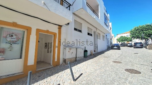 Apartamento T1 à venda na Rua 25 de Abril, 9