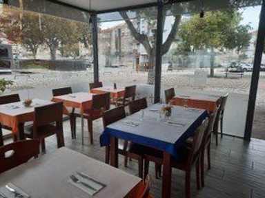 Restaurante para trespasse na Rua Cidade de Tomar