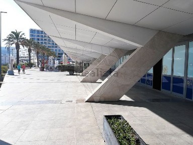 Santiago (Sesimbra), Praça da Califórnia