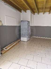 Arrendamento de armazém na Quinta de São Pedro
