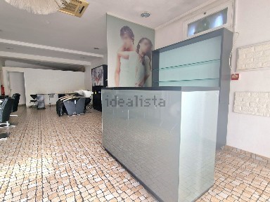 Arrendamento de espaço comercial na Avenida Resistentes Antifascistas
