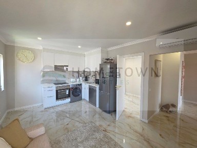 Apartamento T1 à venda na Rua Guerra Junqueiro