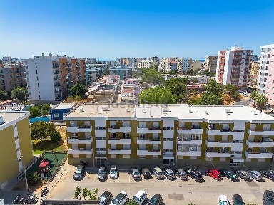 Apartamento T3 à venda na Praceta Joaquim da Cruz Azevedo