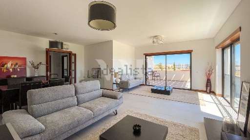 Apartamento T2 à venda em Canais do Golfe - Sector 5