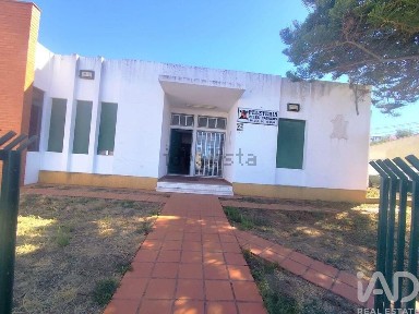 Espaço comercial à venda em Terrugem